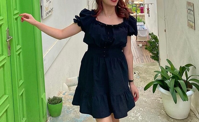 Siyah elbise