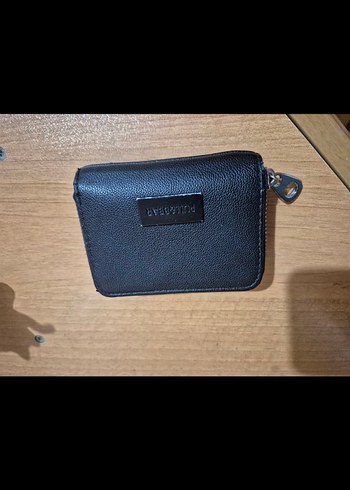 Pull Bear Deri Siyah Fermuarlı Kadın Cüzdanı