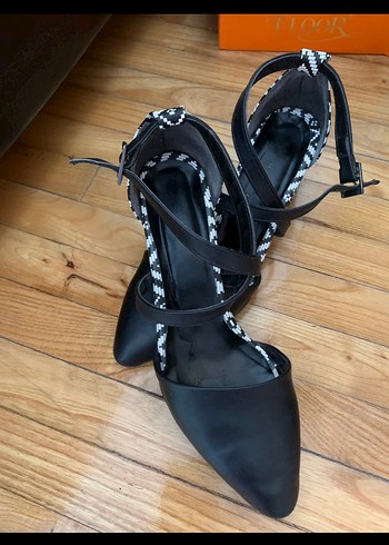 Siyah Stiletto Kadın Topuklu Ayakkabı