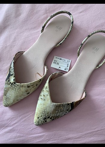 Bej Yılan Desenli H&M Kadın Babet
