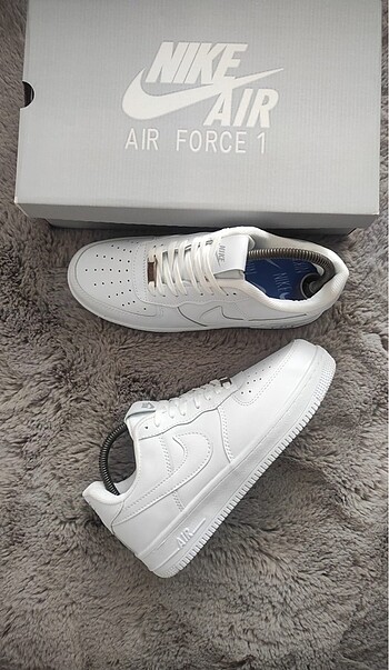 37 Beden beyaz Renk ??Nike Air Force Ayakkabı ??
