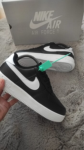 43 Beden siyah Renk ??Nike Air Force Ayakkabı ??