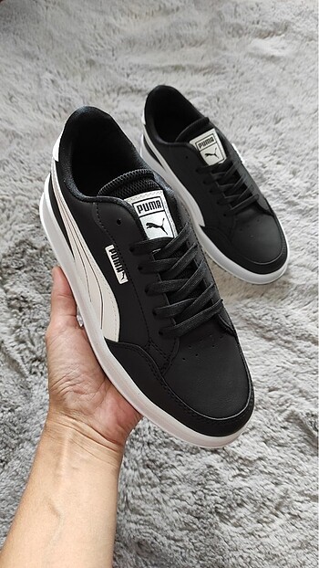 37 Beden siyah Renk ??Puma Ayakkabı ??