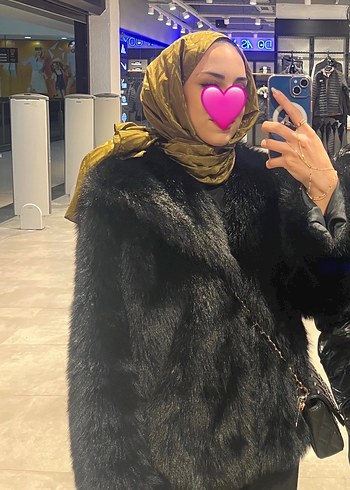 38 Beden Siyah Kadın Suni Kürk