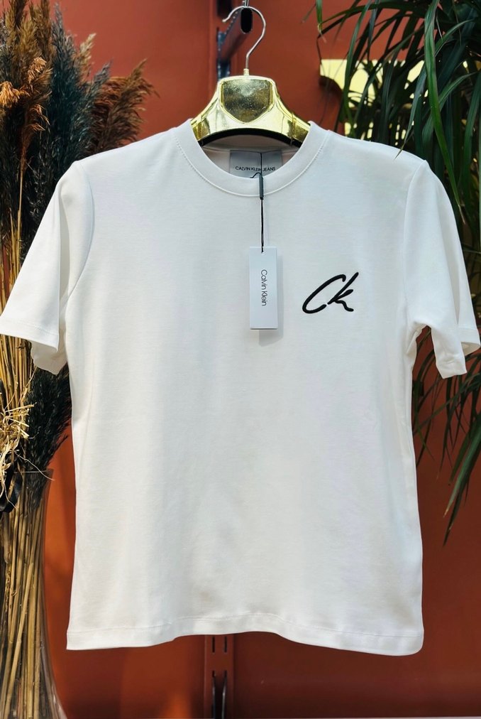 Calvin Klein Kadın T-Shirt - Görsel 4