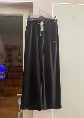 Orijinal Marka Alo Yoga Eşofman Alt - Görsel 3