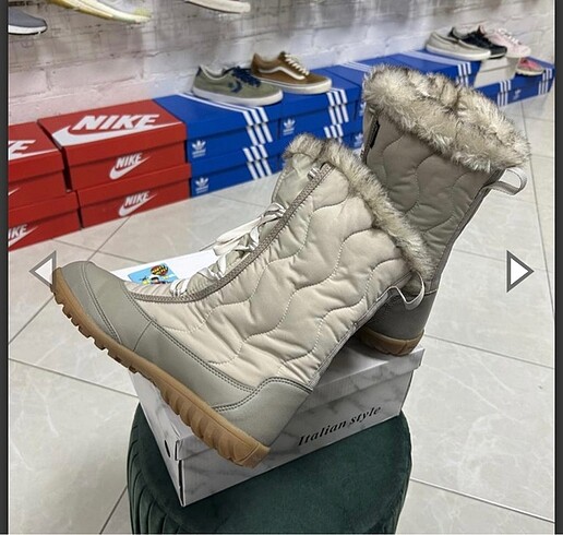 Decathlon Decathlon Quechhua Kar Botu orijinal ürün