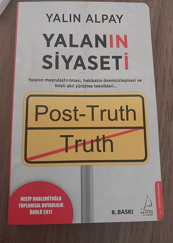 Yalın Alpay - Yalanın Siyaseti Kitabı