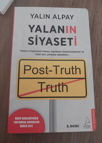Yalın Alpay - Yalanın Siyaseti Kitabı