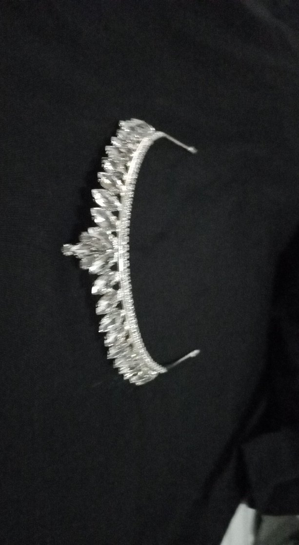 Beyaz Parlak Taşlı Gelin Tacı - Görsel 4