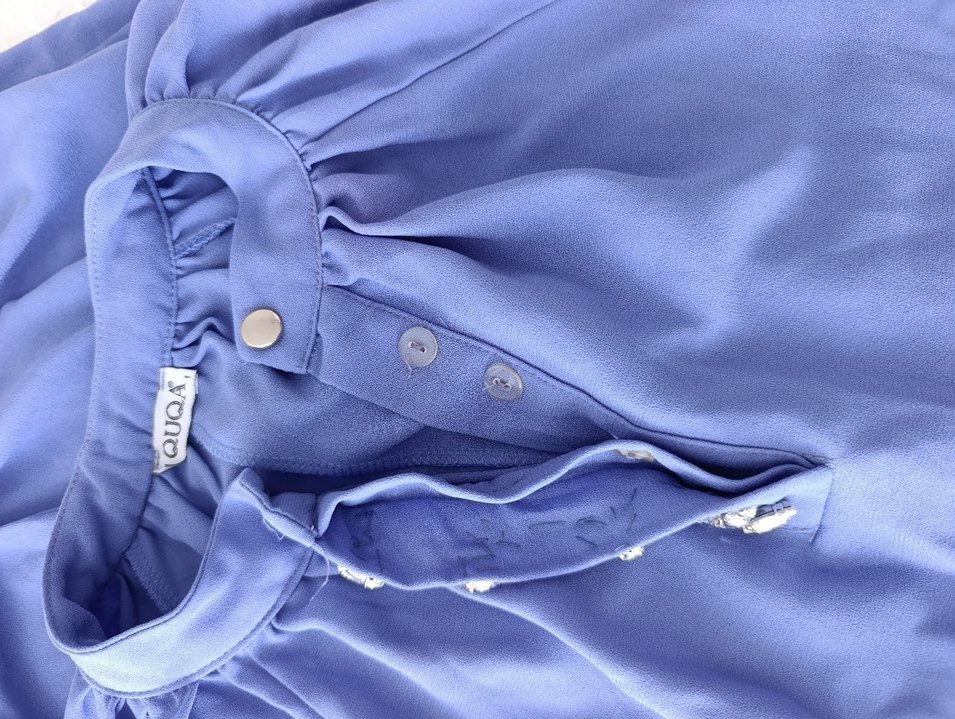 Mavi İşlemeli Düğmeli Hamile Bluzu - Görsel 3