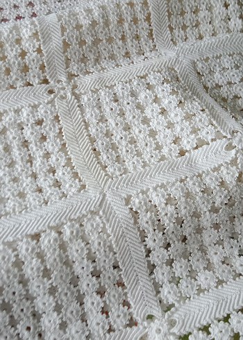 İşlemeli Beyaz Bohem Masa Örtüsü - Görsel 8