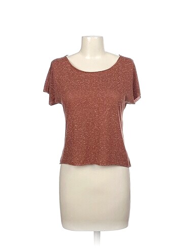 Koton T-shirt %70 İndirimli.