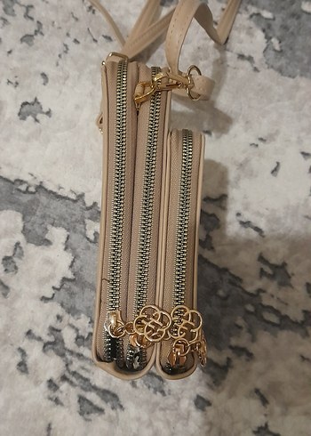 Yılan Desenli Bej Deri Kadın Çapraz Çanta - Görsel 3