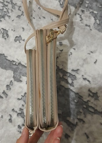 Yılan Desenli Bej Deri Kadın Çapraz Çanta - Görsel 2