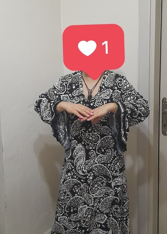 Kolları Volanlı Elbise - Görsel 2