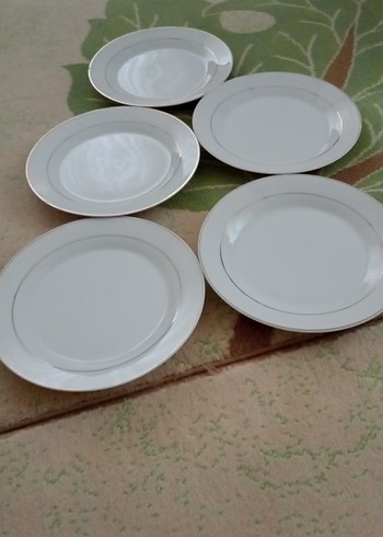 Beyaz İnce Çizgili 5 Parça Tabak Seti