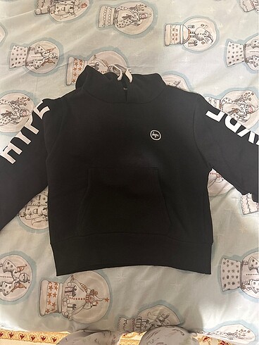 Kol detaylı sweat