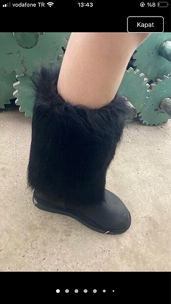 Ugggf