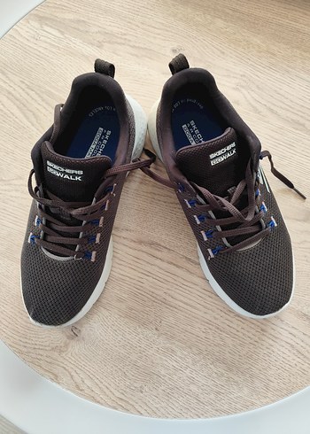 Skechers 41