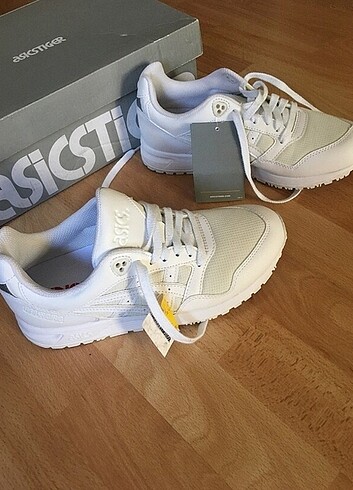 Asics Spor Ayakkabı