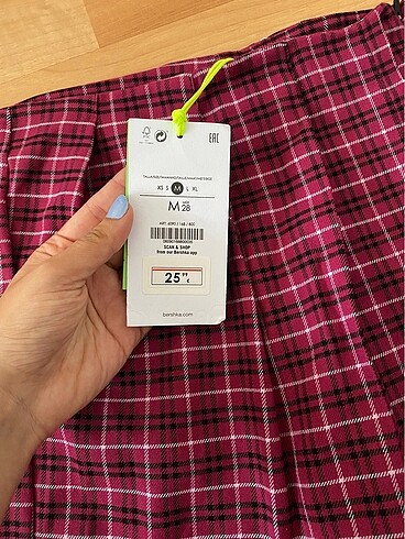 s Beden kırmızı Renk BERSHKA ŞORT ETEK
