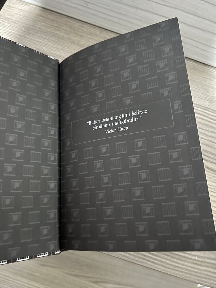 Bir İdam Mahkûmunun Son Günü - Victor Hugo kitabı - Görsel 3