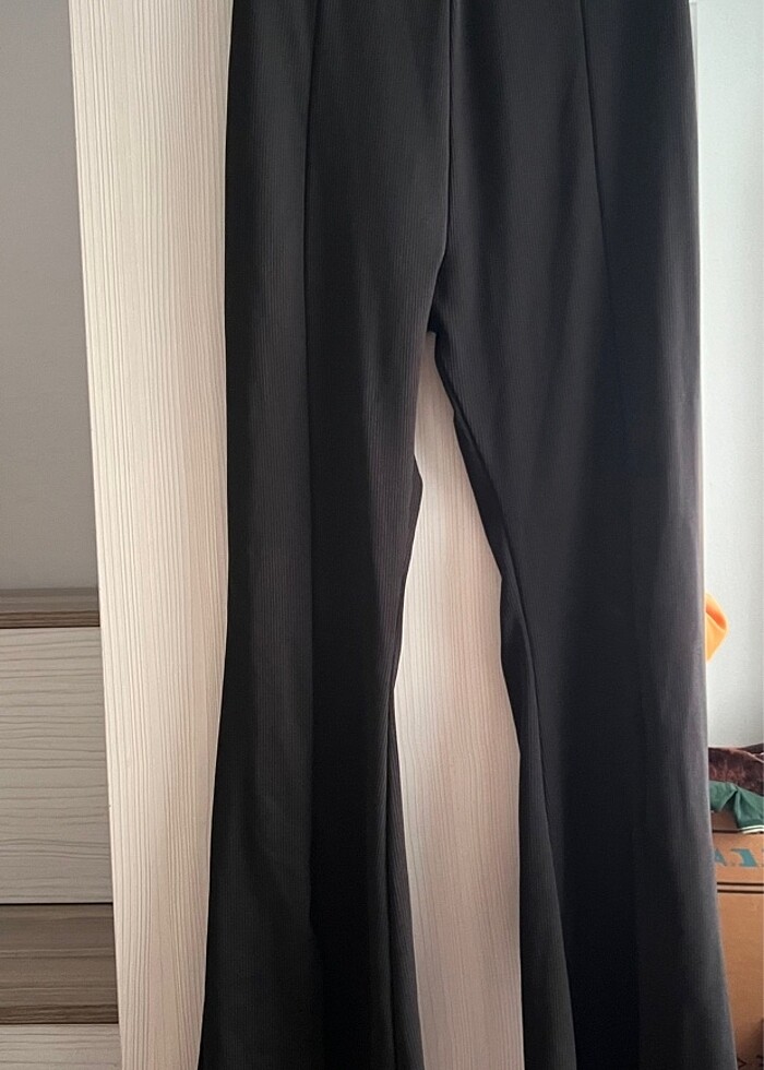 Yırtmaçlı tayt - Görsel 2