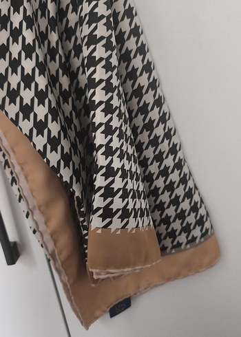 Kadın Piliseli Bej Gri Atkı - Görsel 2