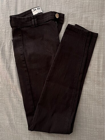 Bershka Bershka siyah dar pantolon