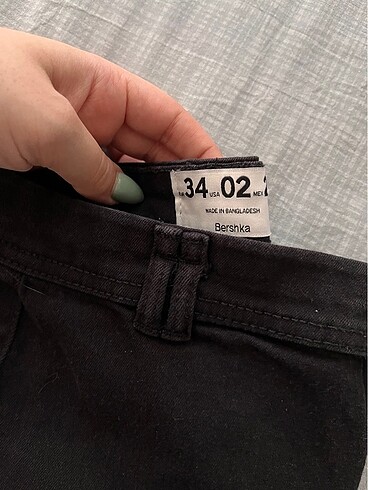 Bershka siyah dar pantolon