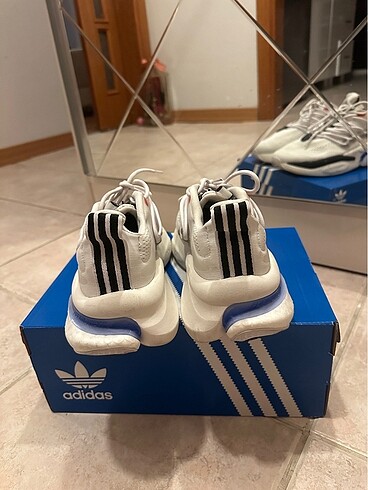 39 Beden Adidas Spor Ayakkabı Alphaboost