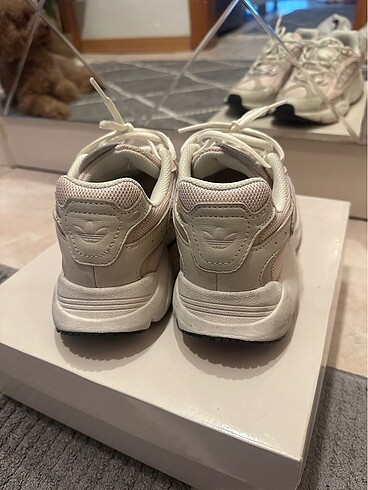 39 Beden Adidas Spor Ayakkabı