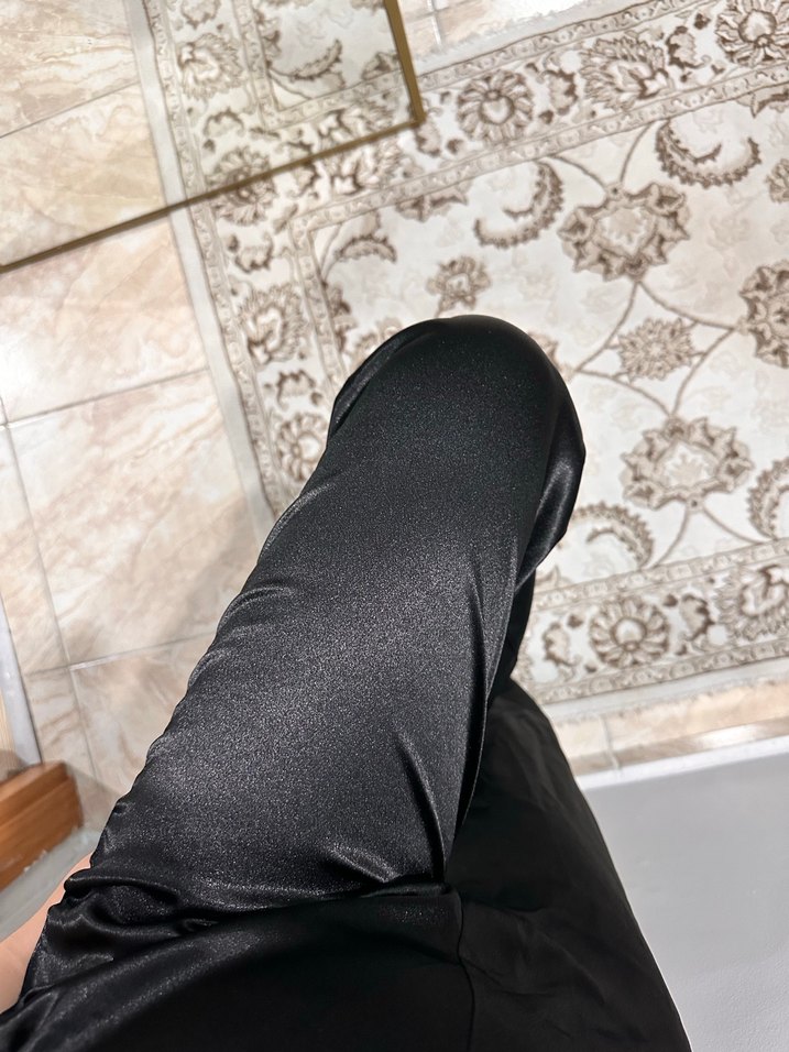 Siyah V Yakalı Uzun Kadın Tulum - Görsel 4