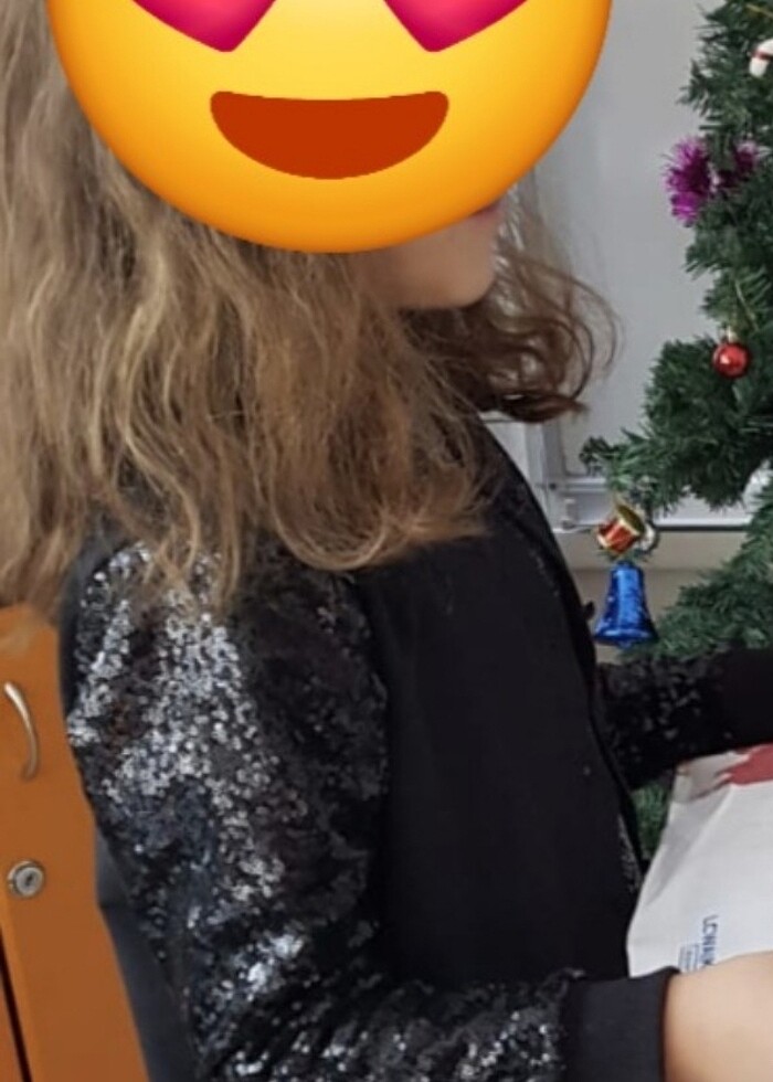 Siyah pullu kız çocuk hırka  - Görsel 2