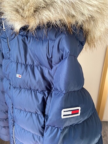 s Beden Tommy mont