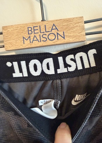 Nike Siyah Batik Desenli Tayt - Görsel 3