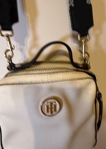 Tommy hilfiger Beyaz Deri Kadın Bel Çantası - Görsel 2