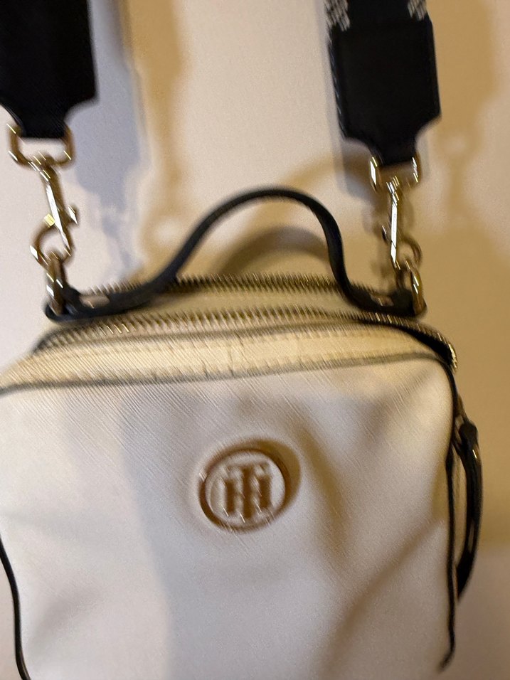 Tommy hilfiger Beyaz Deri Kadın Bel Çantası - Görsel 2