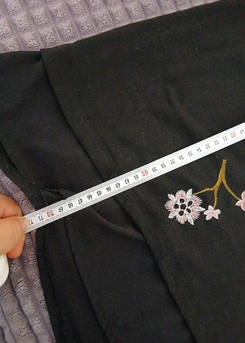 Nakışlı Siyah  Tişörtü - Görsel 2