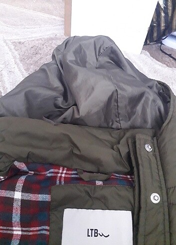 Yesil sisme yelek  - Görsel 3