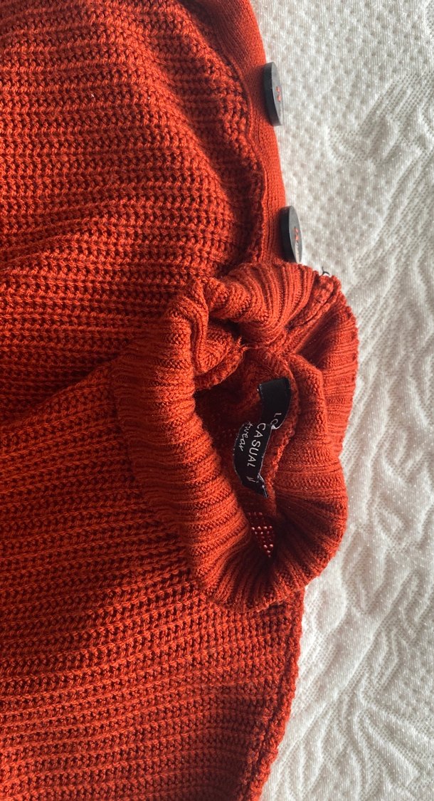 Düğmeli Kadın Kazak - Görsel 3