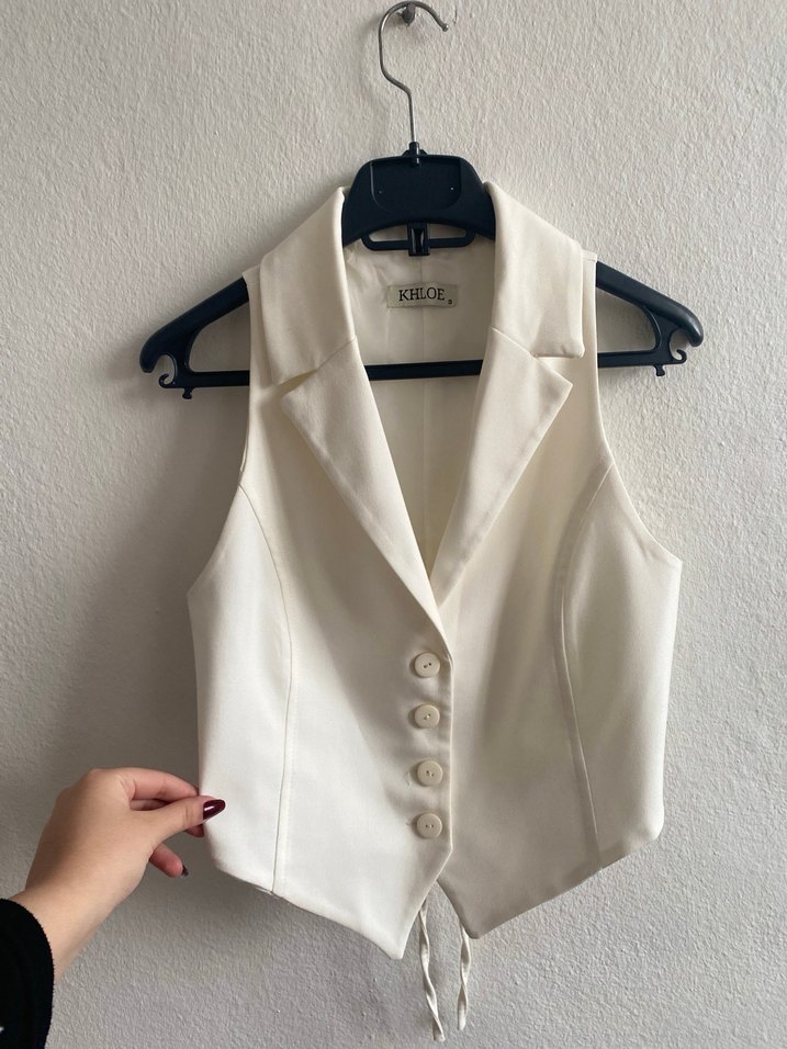 Düğmeli Beyaz Kadın Yelek - Görsel 2