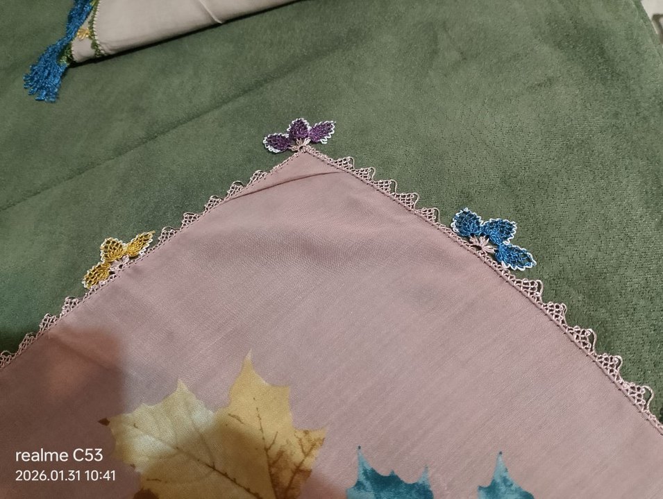 iğne oyası reyyan eşarp - Görsel 4