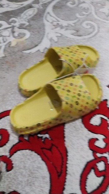 Crocs Yeni sezon son birkaç adet