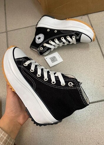 Beden Yüksek Taban Siyah Converse Runstar Hike