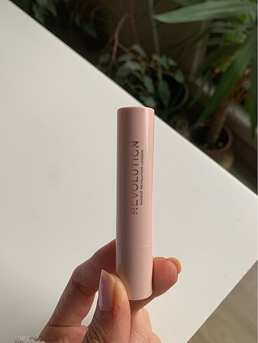 Revolution rose shine lip shine pembe renk