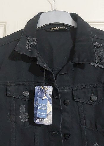 Siyah Düğmeli Rahat Kesim Kadın Kot Ceket - Görsel 2