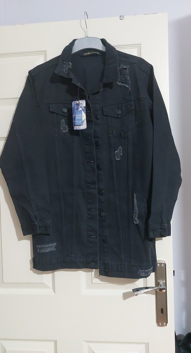 Siyah Düğmeli Rahat Kesim Kadın Kot Ceket - Görsel 3