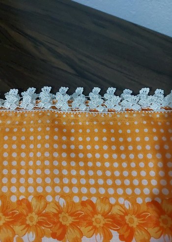 Dantel Kenarlı Turuncu Kadın baş örtü - Görsel 3